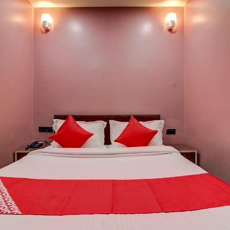 Oyo 16871 Anant Home Stay 西隆 外观 照片