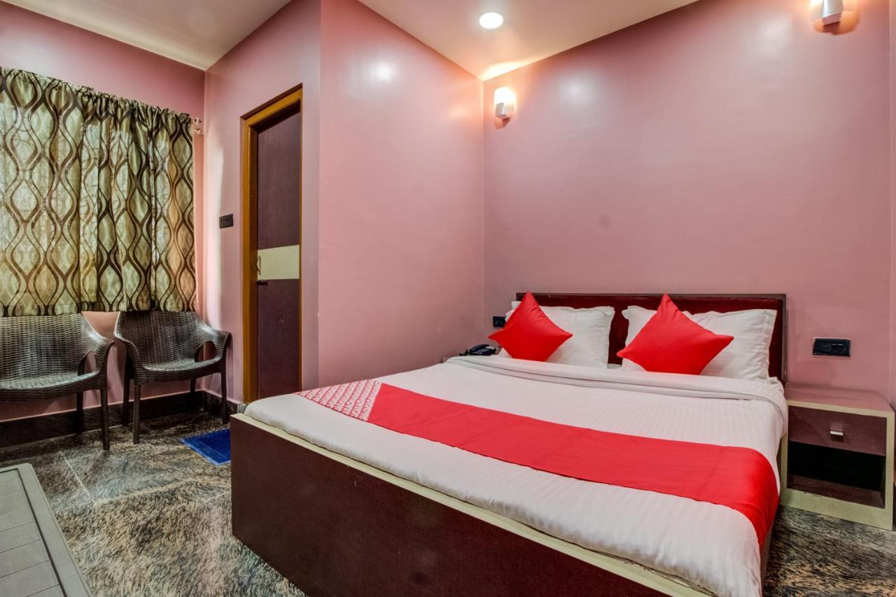 Oyo 16871 Anant Home Stay 西隆 外观 照片