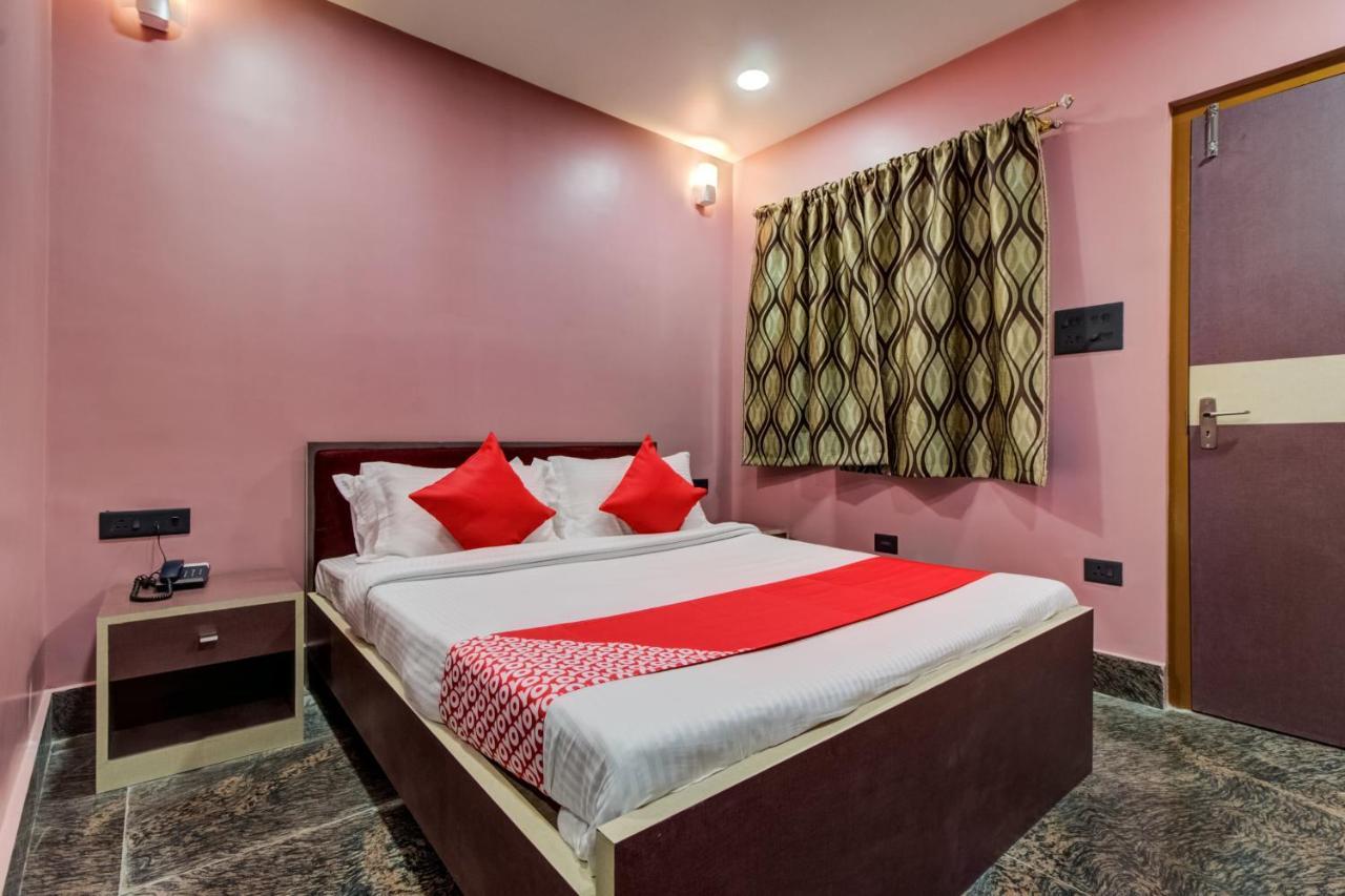Oyo 16871 Anant Home Stay 西隆 外观 照片